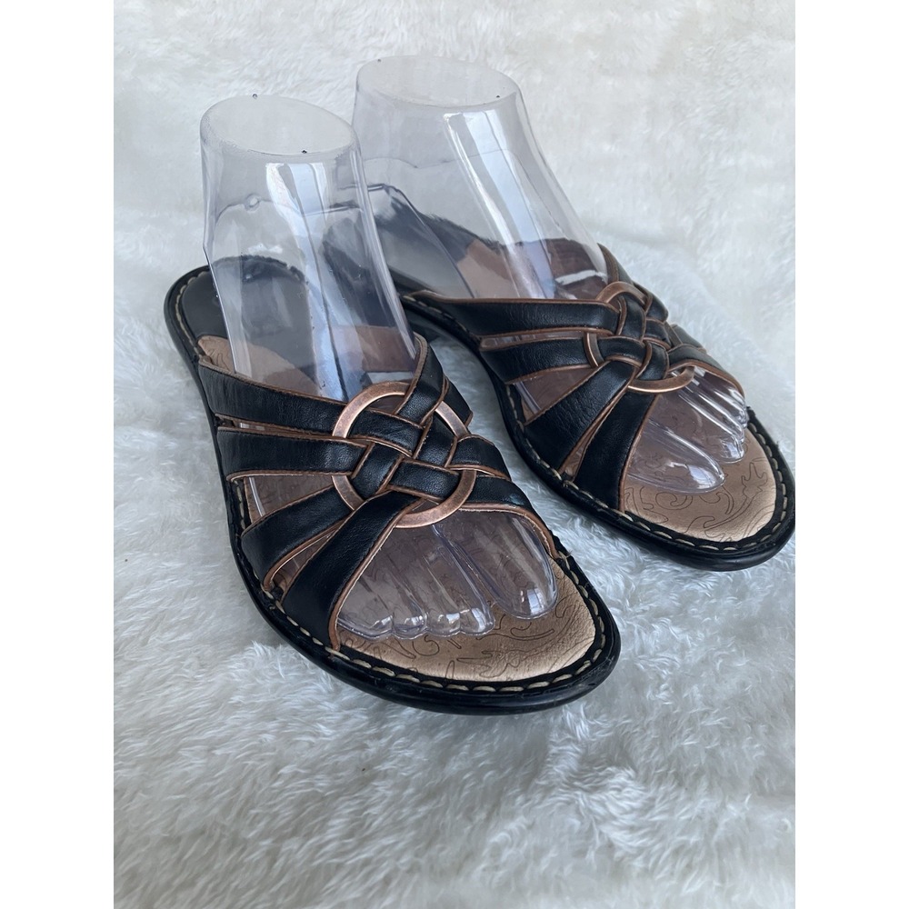 Sofft Women's Leather Woven Slip On Sandal Sz 7 M
